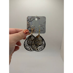 Black & Gold Filigree Teardrop Earrings